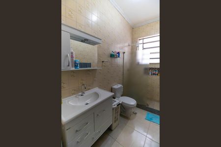 Casa à venda com 104m², 2 quartos e 1 vaga Casa à venda com 104m², 2 quartos e 1 vagaBanheiro