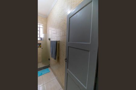 Casa à venda com 104m², 2 quartos e 1 vaga Casa à venda com 104m², 2 quartos e 1 vagaBanheiro