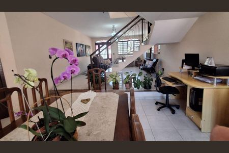 Casa à venda com 305m², 7 quartos e 4 vagasFoto 28