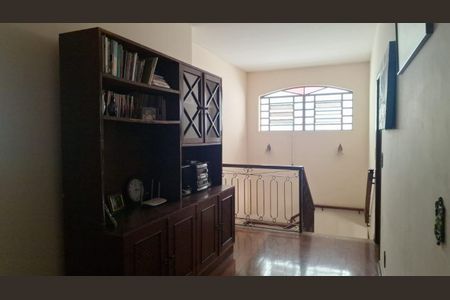 Casa à venda com 305m², 7 quartos e 4 vagasFoto 07