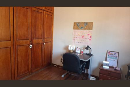 Foto 39 de casa à venda com 7 quartos, 305m² em Castelo, Belo Horizonte