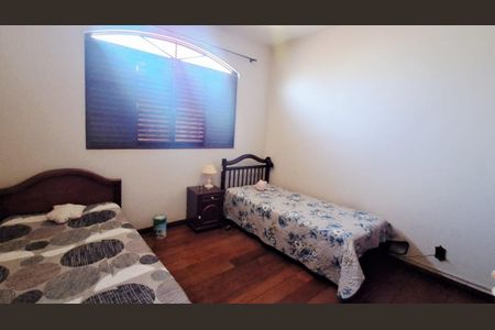 Casa à venda com 305m², 7 quartos e 4 vagasFoto 36