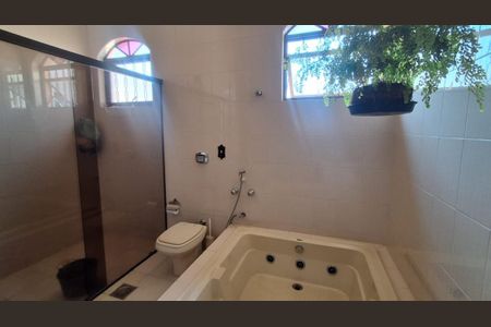 Casa à venda com 305m², 7 quartos e 4 vagasFoto 14