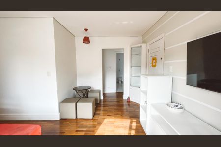 Sala de apartamento para alugar com 2 quartos, 53m² em Jardim São Paulo, São Paulo