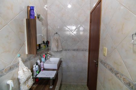 Apartamento à venda com 60m², 2 quartos e sem vagaBanheiro