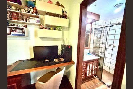 Apartamento à venda com 170m², 4 quartos e 3 vagas Apartamento à venda com 170m², 4 quartos e 3 vagasFoto 12