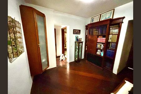 Apartamento à venda com 170m², 4 quartos e 3 vagas Apartamento à venda com 170m², 4 quartos e 3 vagasFoto 29