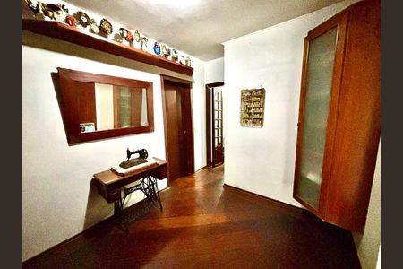 Apartamento à venda com 170m², 4 quartos e 3 vagas Apartamento à venda com 170m², 4 quartos e 3 vagasFoto 28