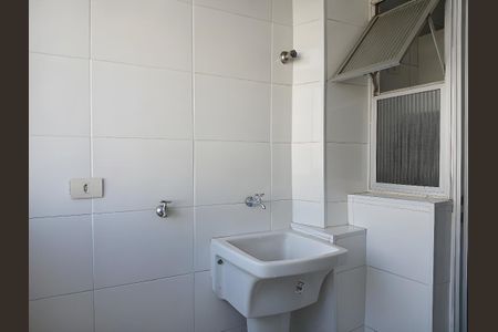 Apartamento para alugar com 70m², 2 quartos e 1 vagaÁrea de Serviço