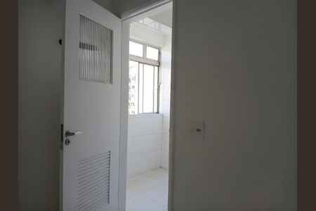 Sala de apartamento para alugar com 2 quartos, 70m² em Vila Olímpia, São Paulo