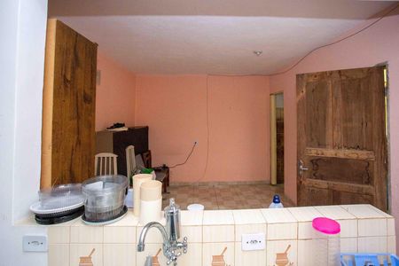 Cozinha de casa à venda com 4 quartos, 125m² em Taboão, Diadema