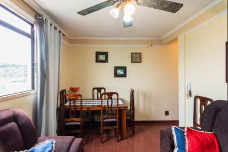 Apartamento para alugar com 55m², 2 quartos e 1 vagaSala