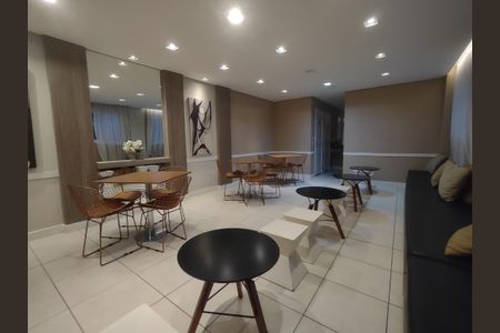 Apartamento à venda com 34m², 2 quartos e sem vaga Apartamento à venda com 34m², 2 quartos e sem vagaÁrea comum - Salão de festas