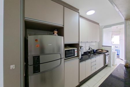 Apartamento para alugar com 89m², 2 quartos e 2 vagas Apartamento para alugar com 89m², 2 quartos e 2 vagasCozinha