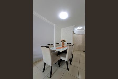 Apartamento para alugar com 89m², 2 quartos e 2 vagas Apartamento para alugar com 89m², 2 quartos e 2 vagasSala