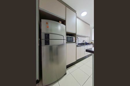 Apartamento para alugar com 89m², 2 quartos e 2 vagas Apartamento para alugar com 89m², 2 quartos e 2 vagasCozinha