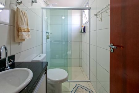 Apartamento para alugar com 89m², 2 quartos e 2 vagas Apartamento para alugar com 89m², 2 quartos e 2 vagasBanheiro da Suíte 2