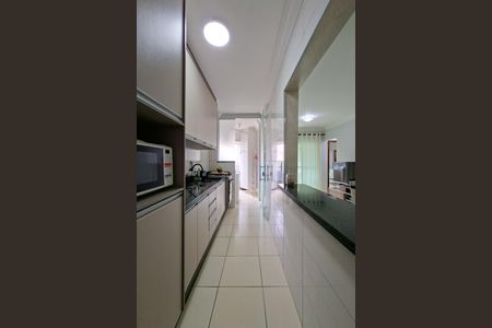 Apartamento para alugar com 89m², 2 quartos e 2 vagas Apartamento para alugar com 89m², 2 quartos e 2 vagasCozinha