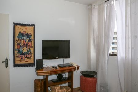 Apartamento à venda com 110m², 3 quartos e 1 vaga Apartamento à venda com 110m², 3 quartos e 1 vagaQuarto 1