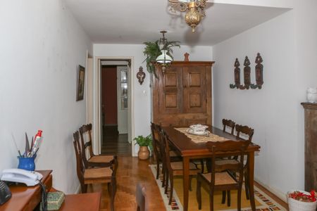 Apartamento à venda com 110m², 3 quartos e 1 vaga Apartamento à venda com 110m², 3 quartos e 1 vagaSala