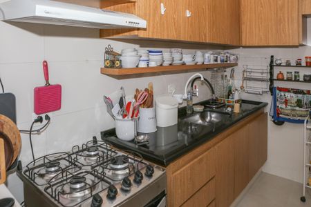 Apartamento à venda com 110m², 3 quartos e 1 vaga Apartamento à venda com 110m², 3 quartos e 1 vagaCozinha e Área de Serviço