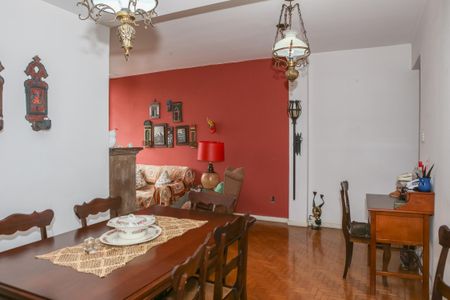 Apartamento à venda com 110m², 3 quartos e 1 vaga Apartamento à venda com 110m², 3 quartos e 1 vagaSala