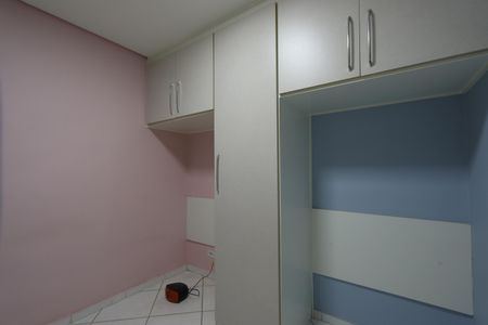 Casa à venda com 68m², 2 quartos e 1 vagaSuíte 2