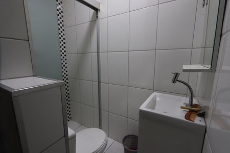 Casa à venda com 68m², 2 quartos e 1 vagaBanheiro da Suíte 2