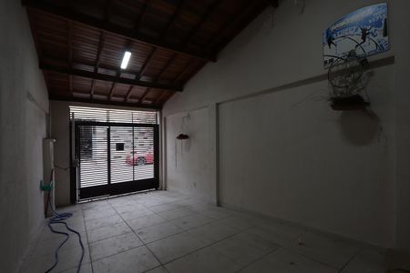 Casa à venda com 68m², 2 quartos e 1 vagaGaragem