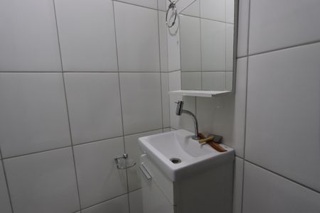 Casa à venda com 68m², 2 quartos e 1 vagaBanheiro da Suíte 2