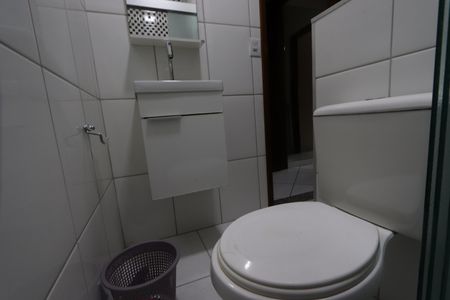 Casa à venda com 68m², 2 quartos e 1 vagaBanheiro da Suíte 2