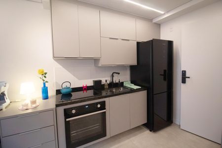 Studio para alugar com 25m², 1 quarto e sem vaga Studio para alugar com 25m², 1 quarto e sem vagaCozinha