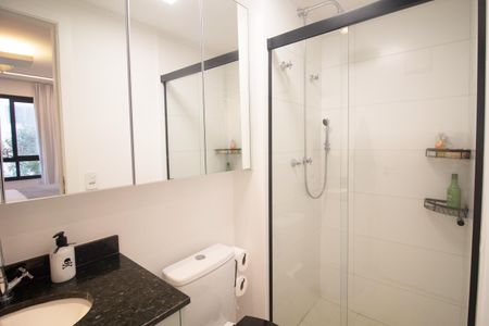 Studio para alugar com 25m², 1 quarto e sem vaga Studio para alugar com 25m², 1 quarto e sem vagaBanheiro