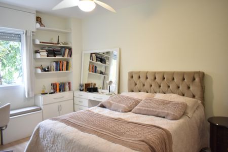 Apartamento à venda com 97m², 2 quartos e 1 vagaQuarto 2