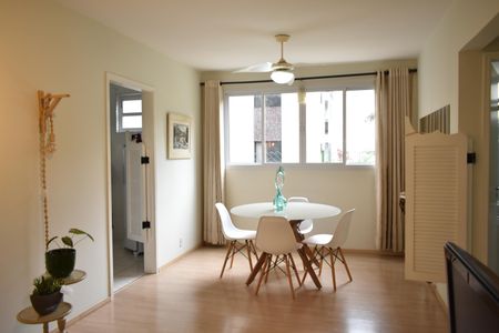 Apartamento à venda com 97m², 2 quartos e 1 vagaSala