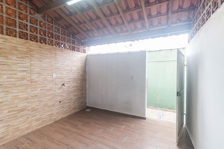Vista da Sala de casa de condomínio para alugar com 2 quartos, 65m² em Vila Caputera, Mogi das Cruzes