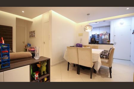 Sala de apartamento à venda com 2 quartos, 60m² em Vila Bela, São Paulo