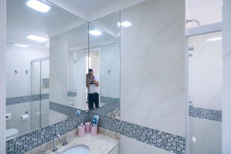 Apartamento à venda com 106m², 3 quartos e 3 vagasBanheiro Social