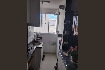 Apartamento à venda com 60m², 2 quartos e 1 vagaCozinha e Área de Serviço