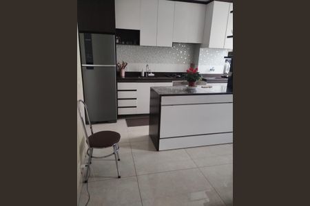 Apartamento à venda com 60m², 2 quartos e 1 vagaCozinha e Área de Serviço