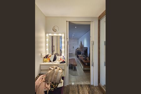 Apartamento à venda com 93m², 2 quartos e 2 vagasBanheiro