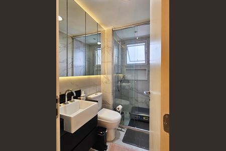 Apartamento à venda com 93m², 2 quartos e 2 vagasBanheiro