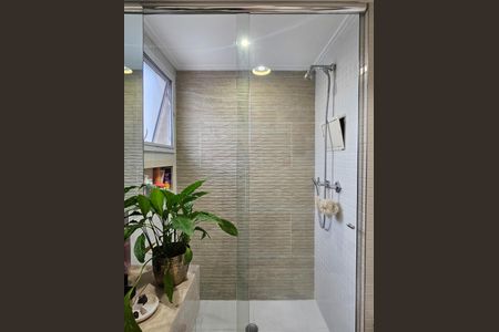 Apartamento à venda com 93m², 2 quartos e 2 vagasBanheiro da Suíte