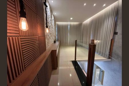 Apartamento para alugar com 120m², 2 quartos e 2 vagas Apartamento para alugar com 120m², 2 quartos e 2 vagasCorredor
