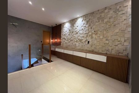 Corredor de apartamento para alugar com 2 quartos, 120m² em Santa Cruz, Belo Horizonte