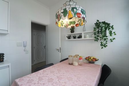 Apartamento para alugar com 180m², 4 quartos e 2 vagasCozinha