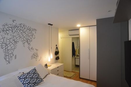 Apartamento à venda com 74m², 2 quartos e 2 vagasSuíte