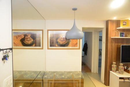 Sala de apartamento à venda com 2 quartos, 74m² em Barra da Tijuca, Rio de Janeiro