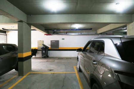 Apartamento à venda com 73m², 3 quartos e 2 vagas Apartamento à venda com 73m², 3 quartos e 2 vagasGaragem