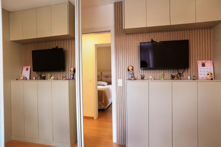 Apartamento à venda com 73m², 3 quartos e 2 vagas Apartamento à venda com 73m², 3 quartos e 2 vagasQuarto